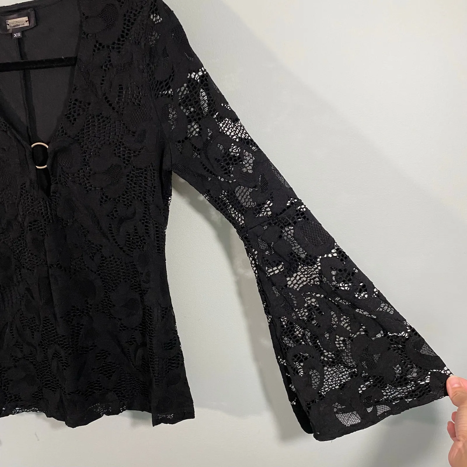 Vtg 90's Y2K Alexia Admor Black Overlay Lace Bell Sleeves Blouse Size XS - Image 6