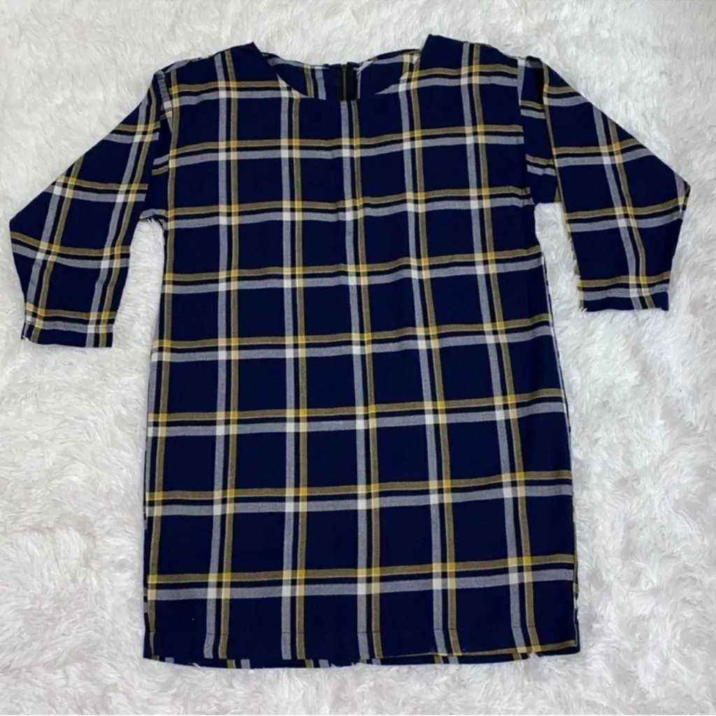 Old Navy Plaid Blue Dress(Size Small) - Image 2