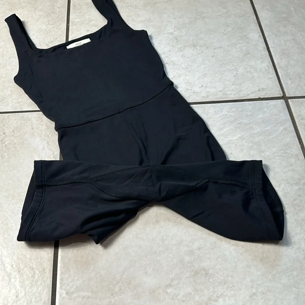 Babaton Aritzia ‎ Contour Squareneck Romper - Image 7