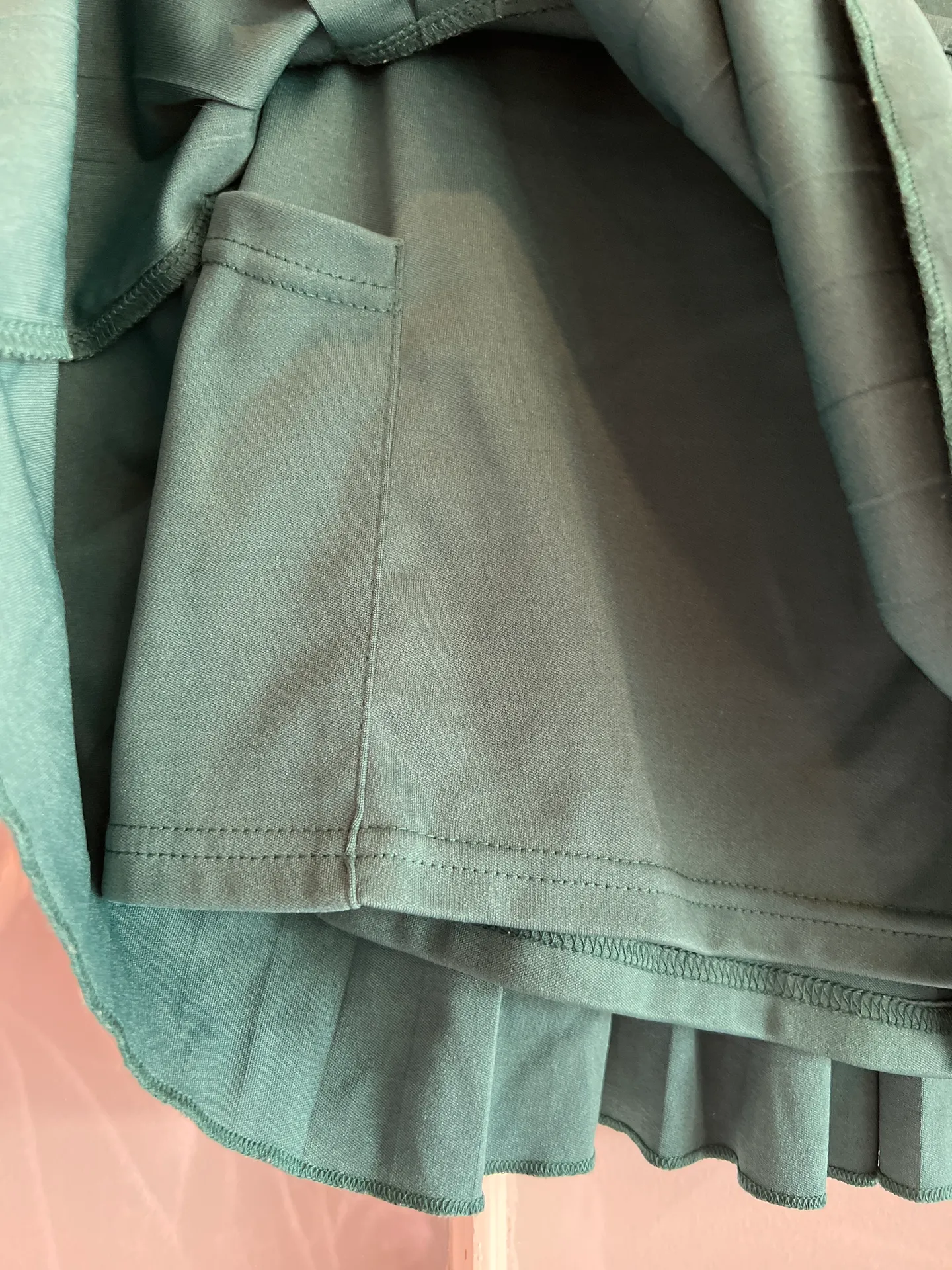 Tennis Skirt Size L - Image 3