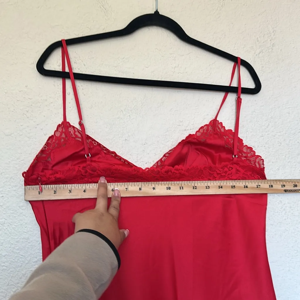 HOUSE OF CB XL A-C 'Salma' Red Rose‎ Satin Slip Dress NWOT - Image 9