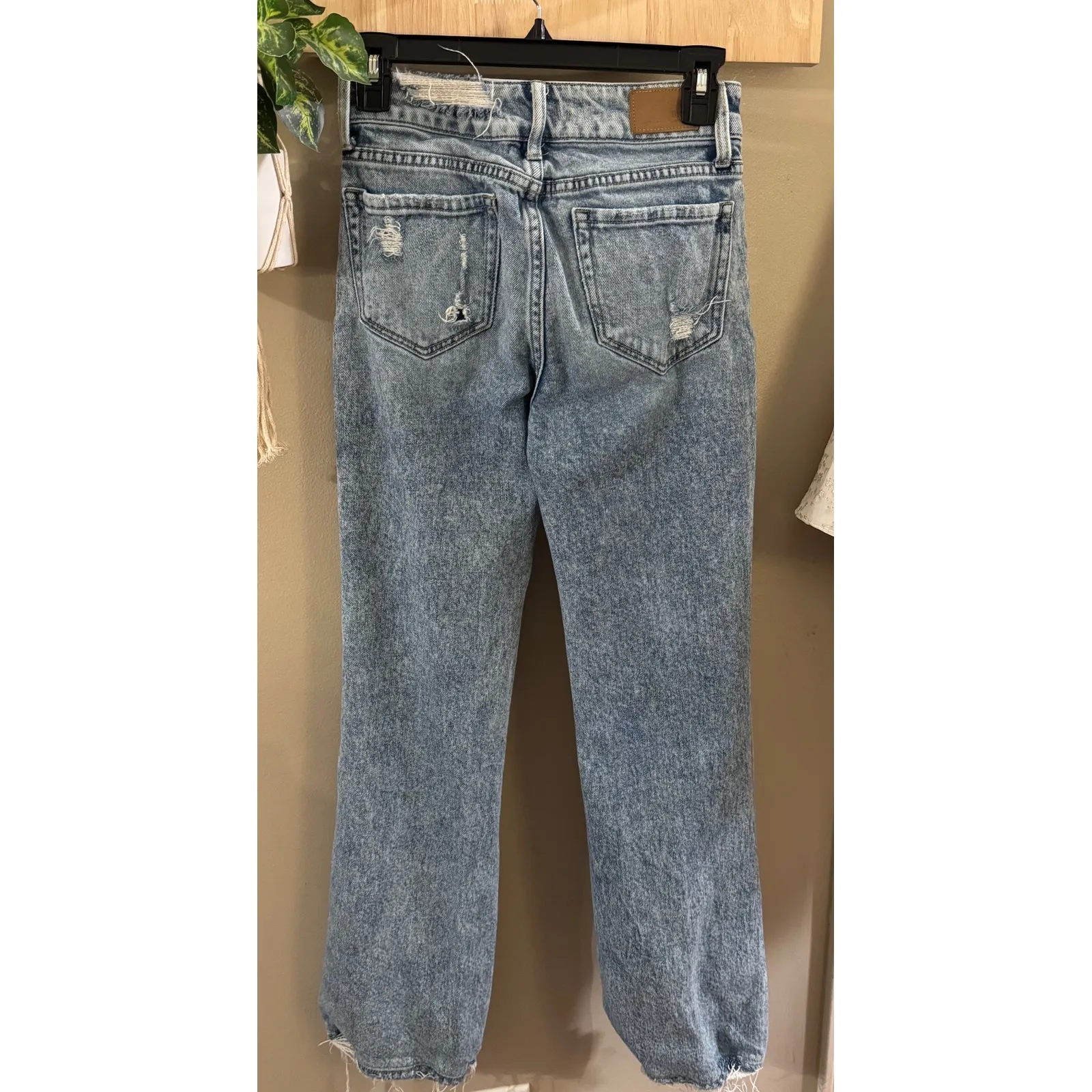 BKE Billie Slim Fit High Rise Bootcut Jeans Light Wash Distressed Size Unknown - Image 8