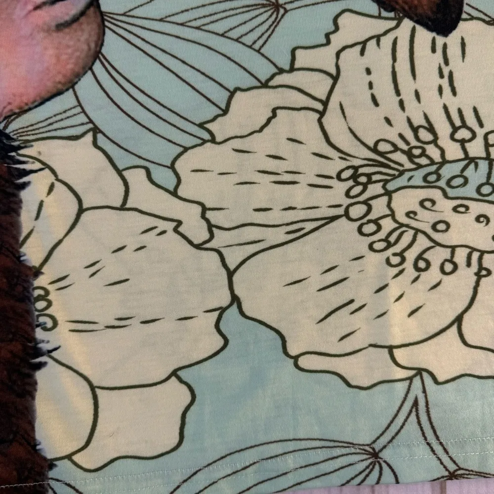 Miss Look Giraffe with Birds Light Blue Floral Whimsical T-Shirt Plus Size 3X - Image 4