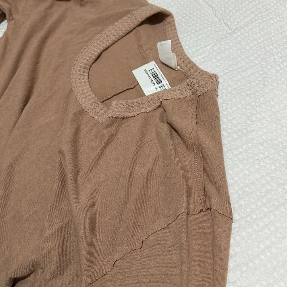 Urban Daizy Women's M Long Sleeve Henley Taupe Tan Neutral Boho Cotton Pullover - Image 6