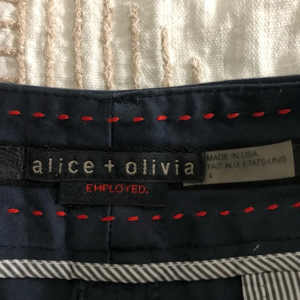Alice + Olivia Employed Shorts - Image 4