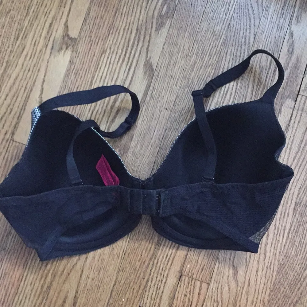 NWOT La Senza 34DDD lace bra - Image 3