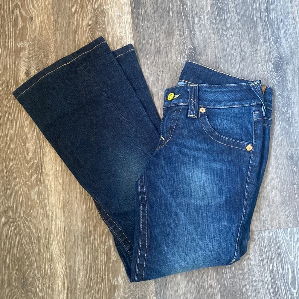 True Religion Medium Wash Bootcut Jeans Size 28 - Image 14