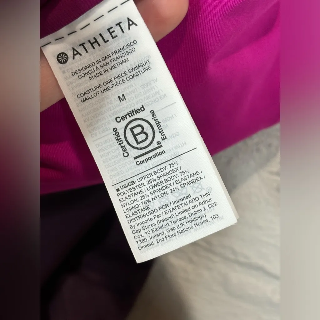 Athleta Woman’s Electric Fuchsia Coastline Colorblock One Piece Swimsuit - Image 4