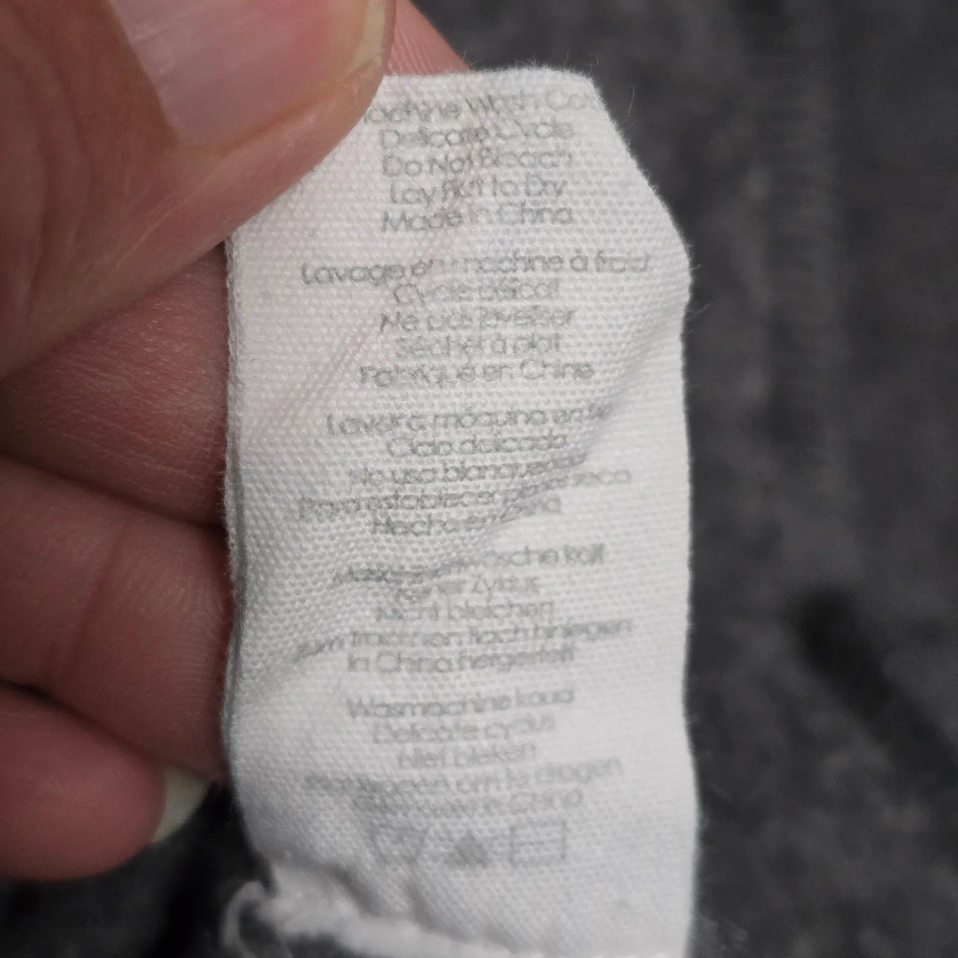 PJ Salvage Gray Embroidered Fleece Crewneck Sweatshirt Size Large Loungewear - Image 8