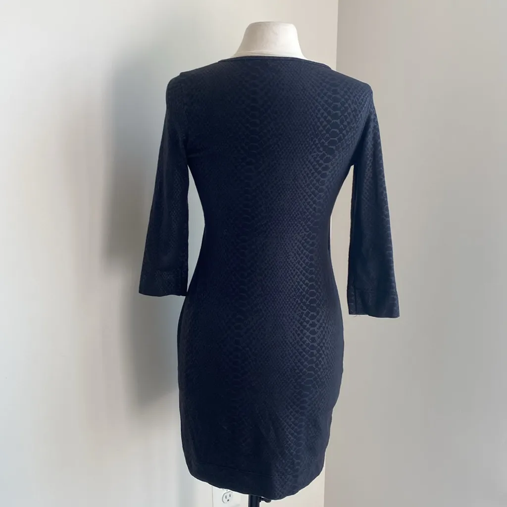EXPRESS Wrap Dress Womens Sz Small Black Snakeskin Print Fitted Knit Bodycon - Image 5