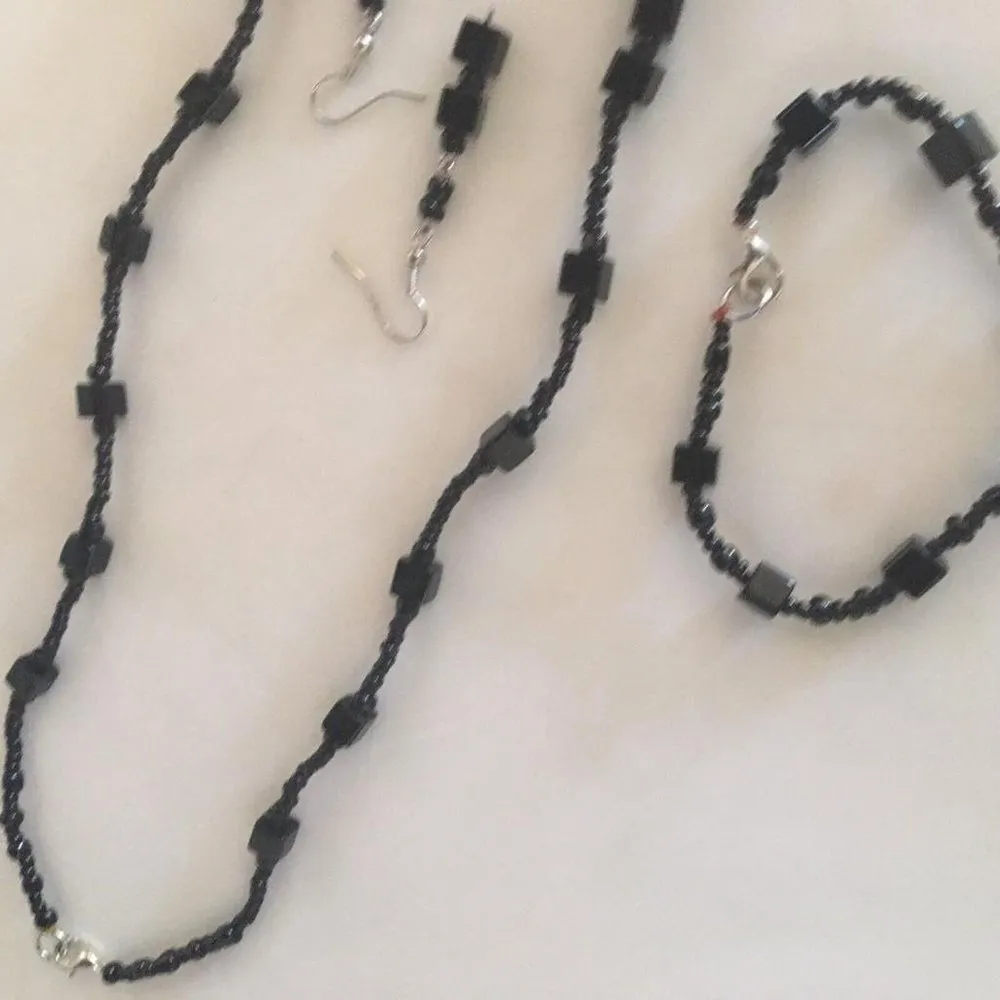 Matching Costume Necklace, Pierced Earrings & Bracelet Black glass ? Beads Set - Image 9