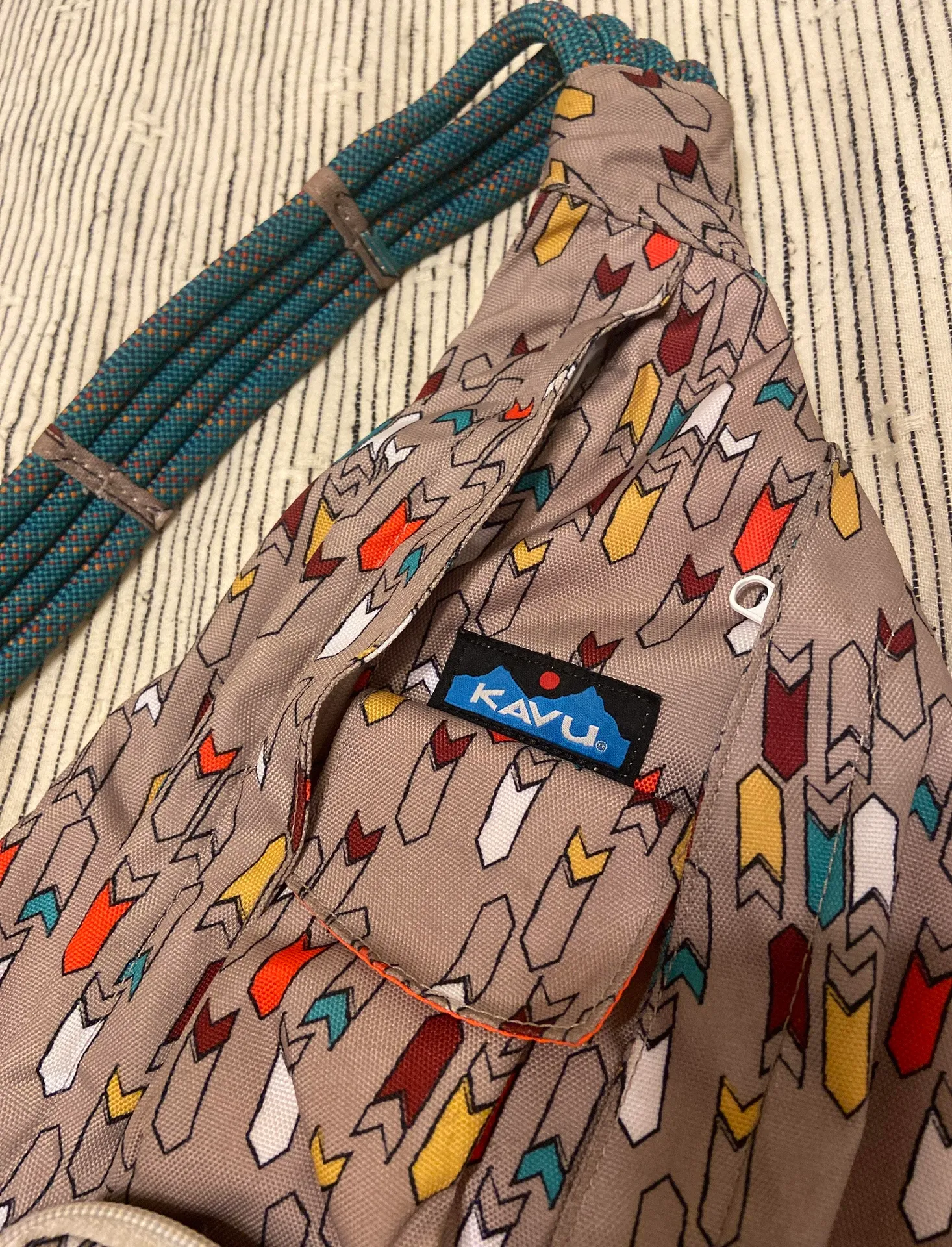 KAVU Bag Arrow Print Boho - Image 2