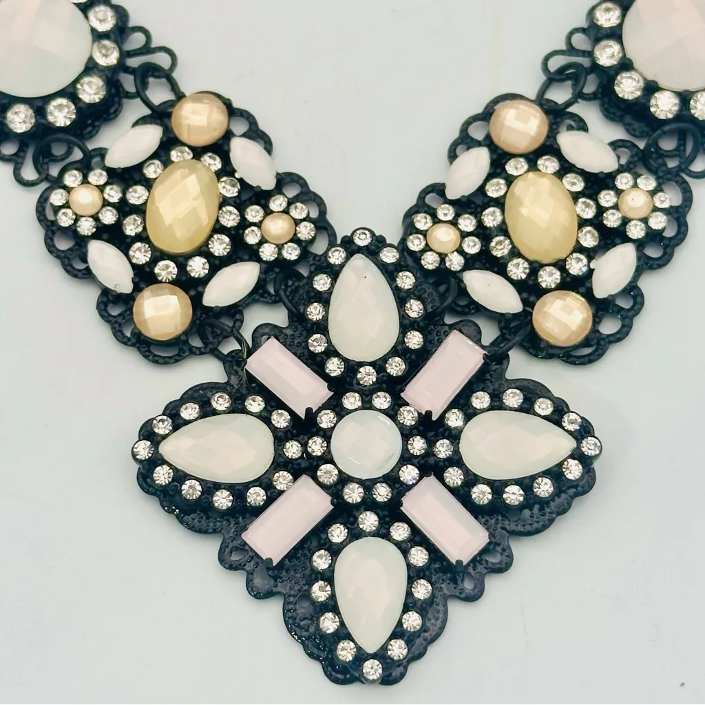 Lane Bryant Necklace - Image 8