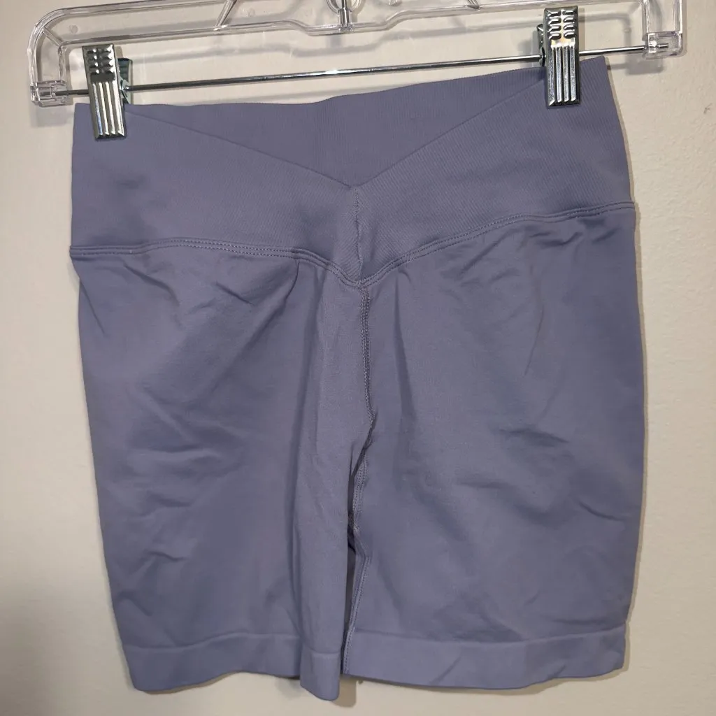YoungLA W165 Lift Seamless Shorts Size Medium High Waist Gym Activewear Purple Size L - Image 7