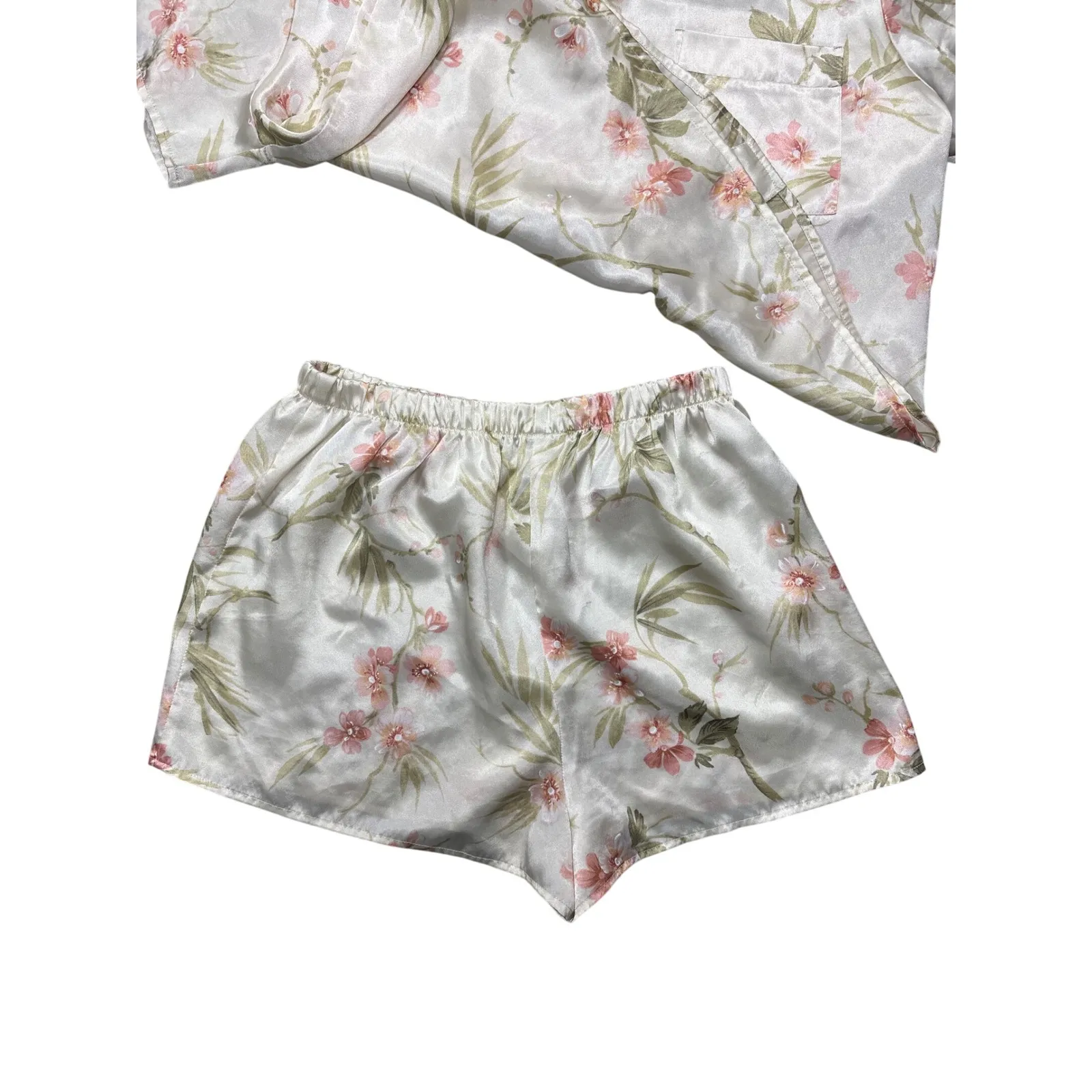 Vtg California Dynasty Womens Small Floral Pajama Set Top Shorts Satin Sleepwear White - Image 6