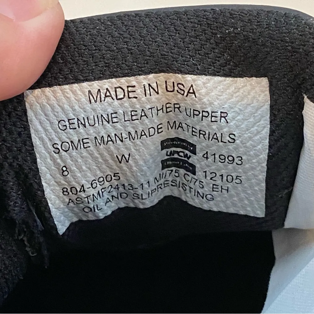 NWOT Thorogood Women’s Soft Streets Series Slip Resistant Oxford Sneaker Size 8 Black - Image 2