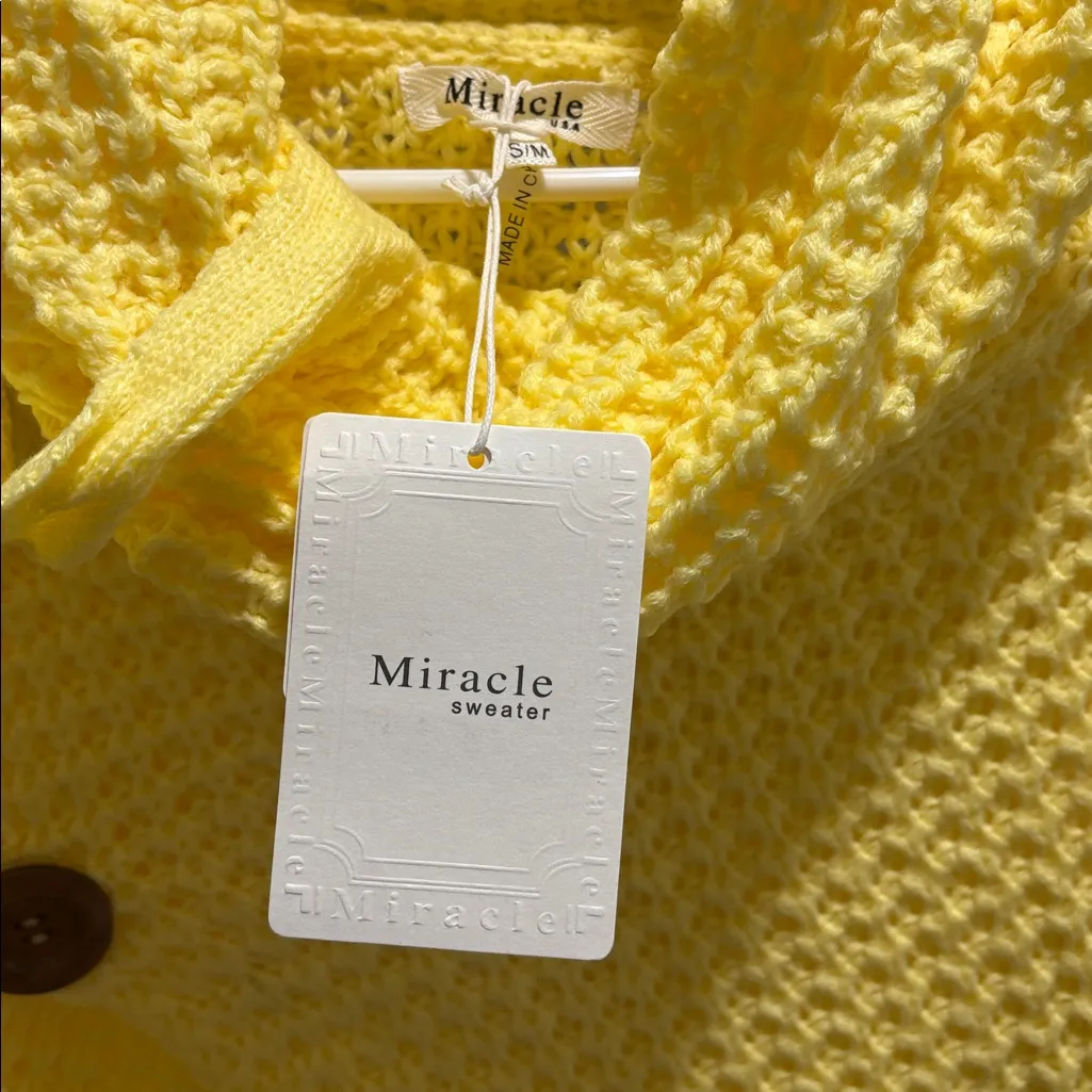 MIRACLE NWT Sweater Cowl Neck Loose Weave Yellow Size undefined - Image 3