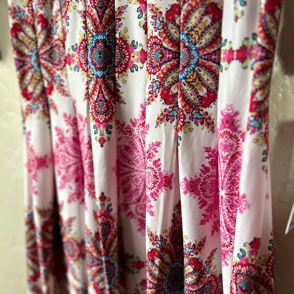 Shelby & Palmer Red and Pink A-Line Midi Dress Casual Crew Neck Short Sleeve - Image 3