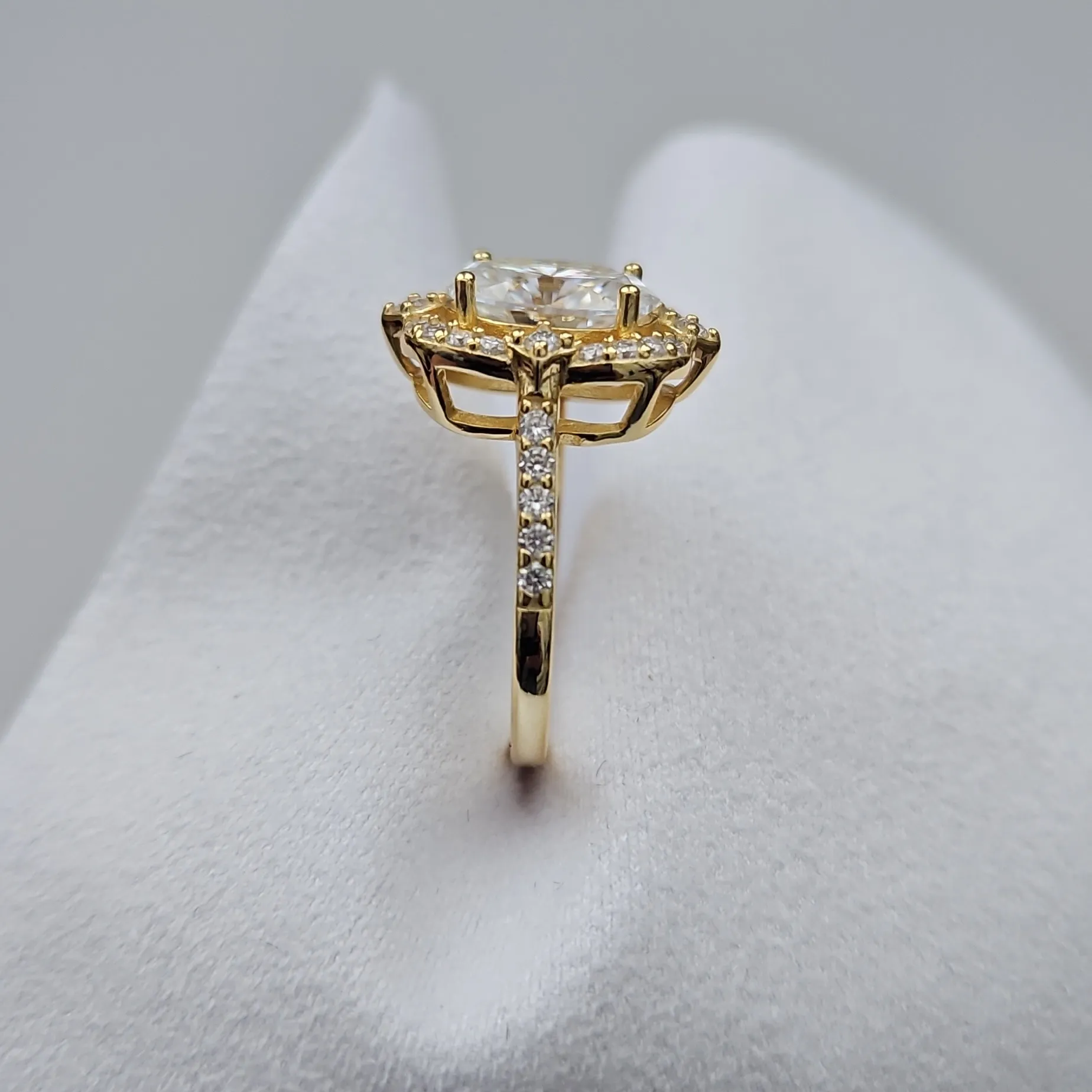 3ct Oval Scalloped Halo Iced Out Moissanite Ring. Size 6, YG Plating - Image 4