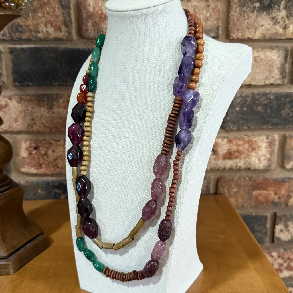 Laila Rowe Vintage 90’s Carved Beaded Necklace Purple - Image 2