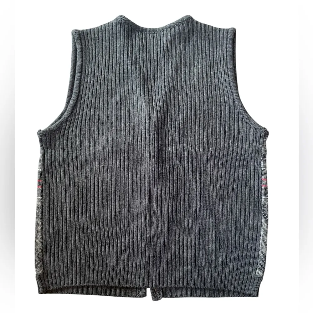 Cabin Creek Vintage Gray Red Plaid Tartan Grunge Goth Witch Knit Sweater Vest - Image 2