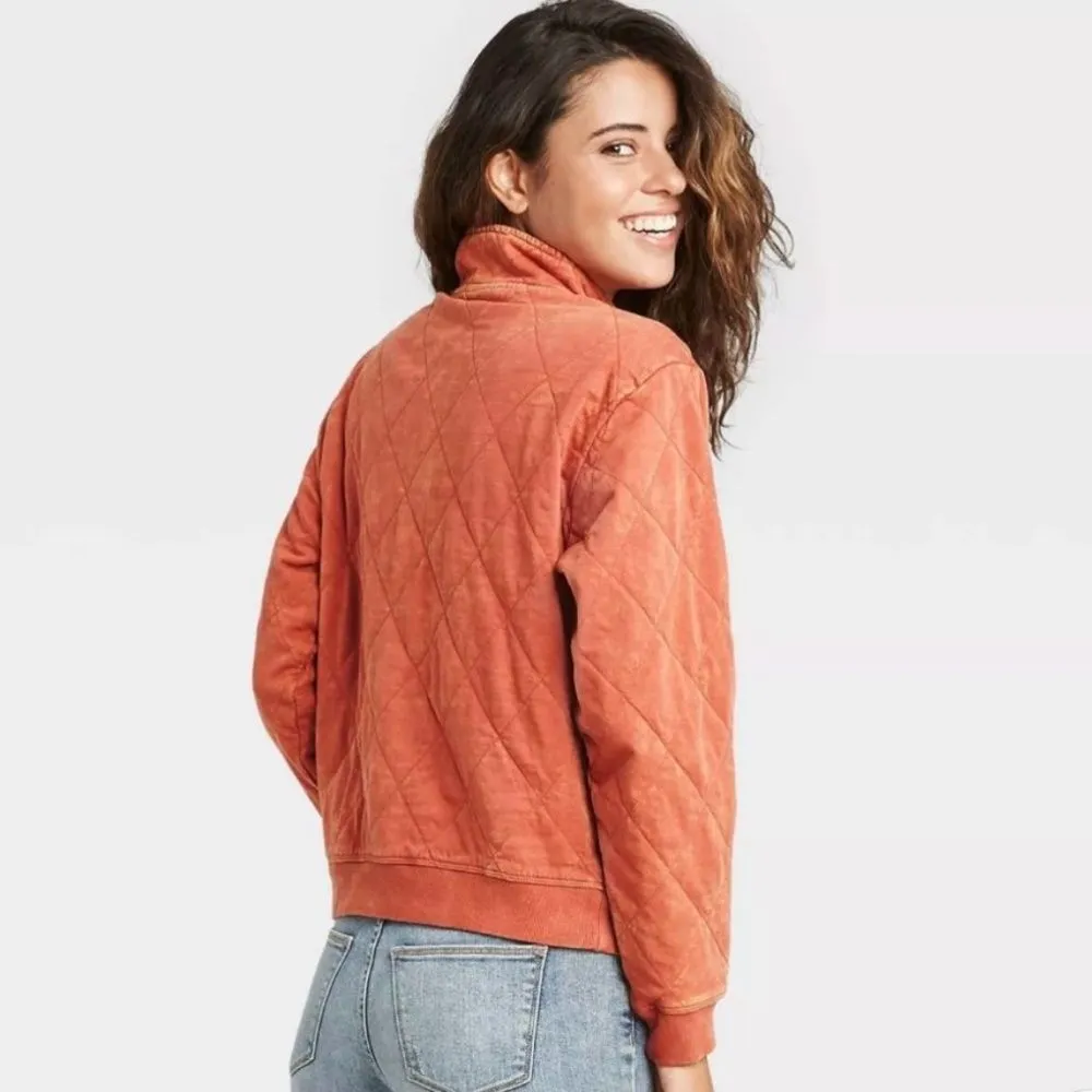 Universal Thread Quarter Zip Quilted Pullover Size Medium - Image 3