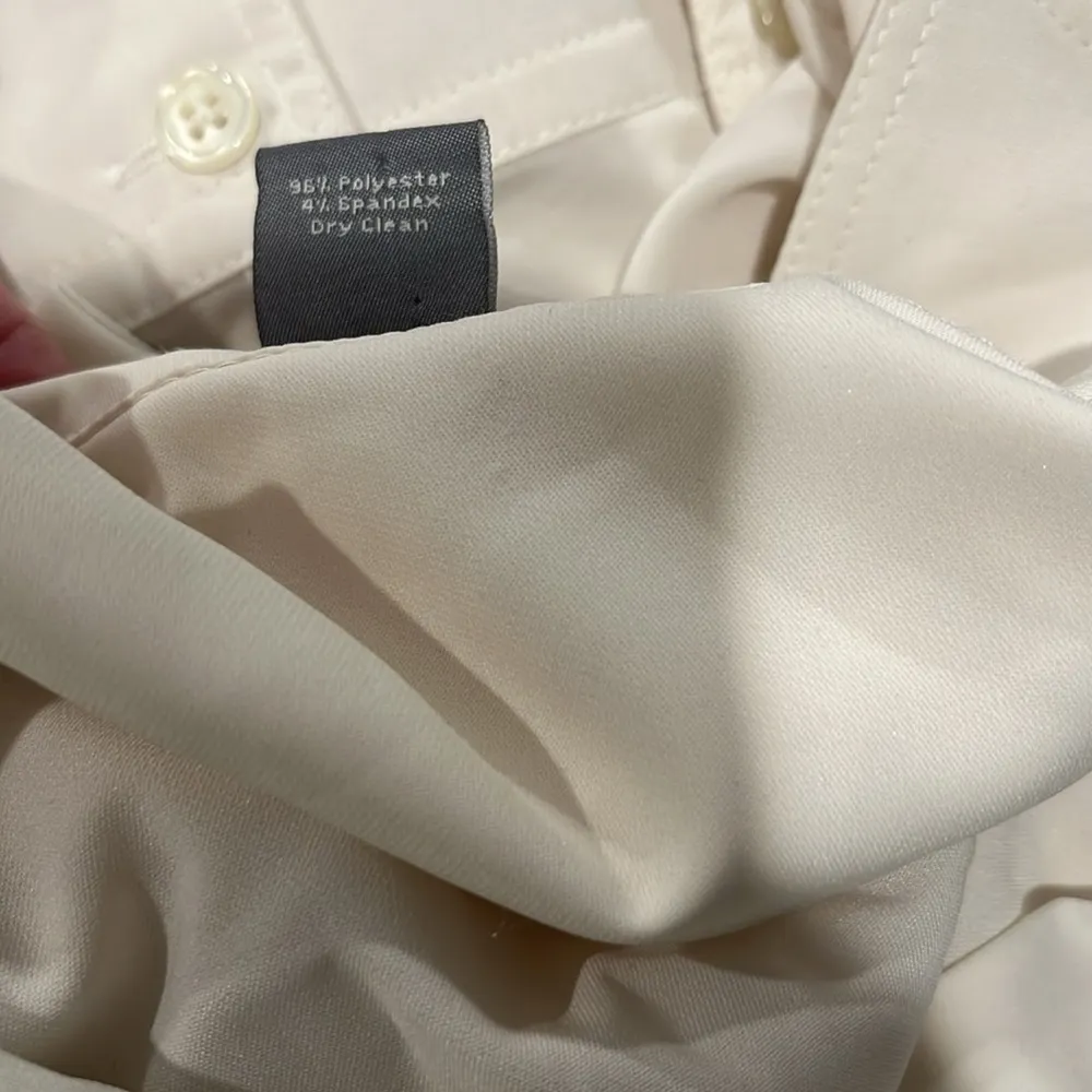 Ann Taylor Cream/OffWhite LS Blouse - Image 4