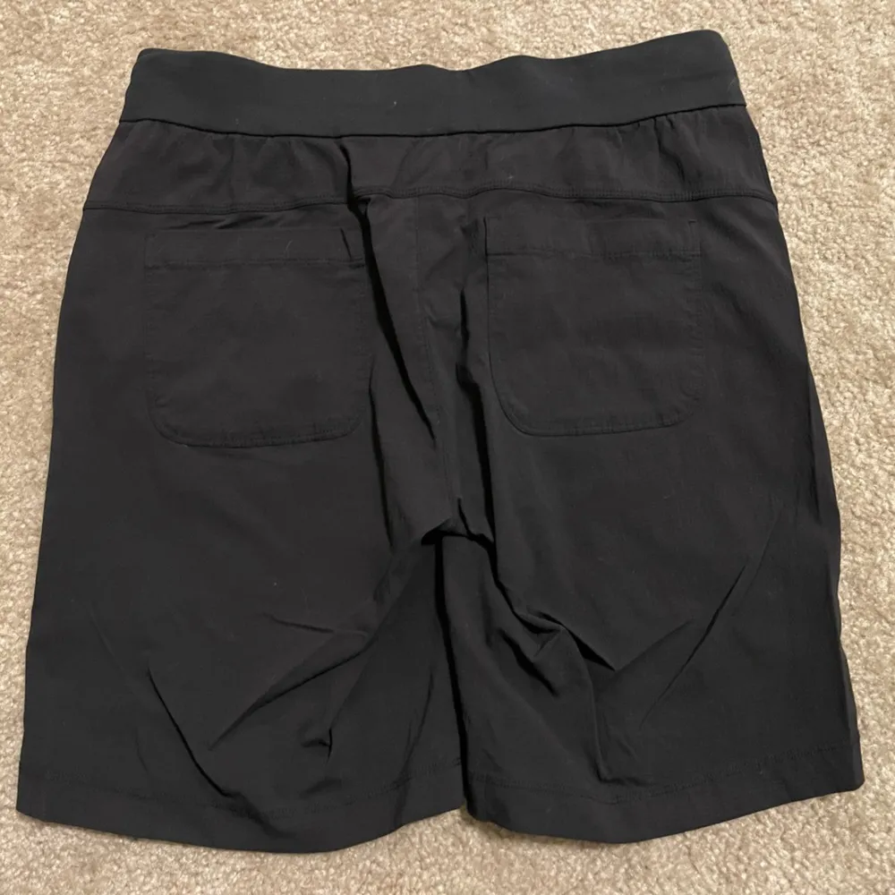 Women’s Athleta Trekkie Bermuda 2.0 Hiking Outdoor Shorts Black Size 8 - Image 5