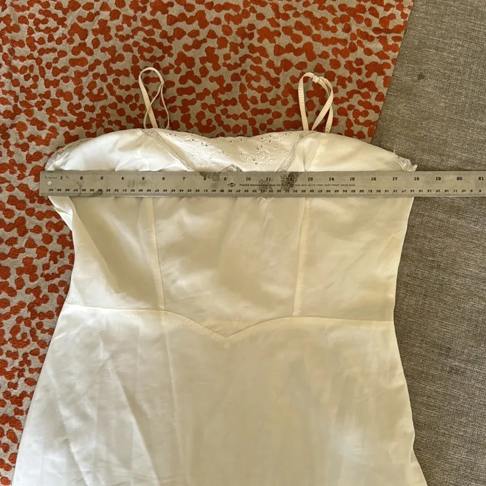 Barbizon Vintage 1950’s amazing nylon slip dress size medium large - Image 9