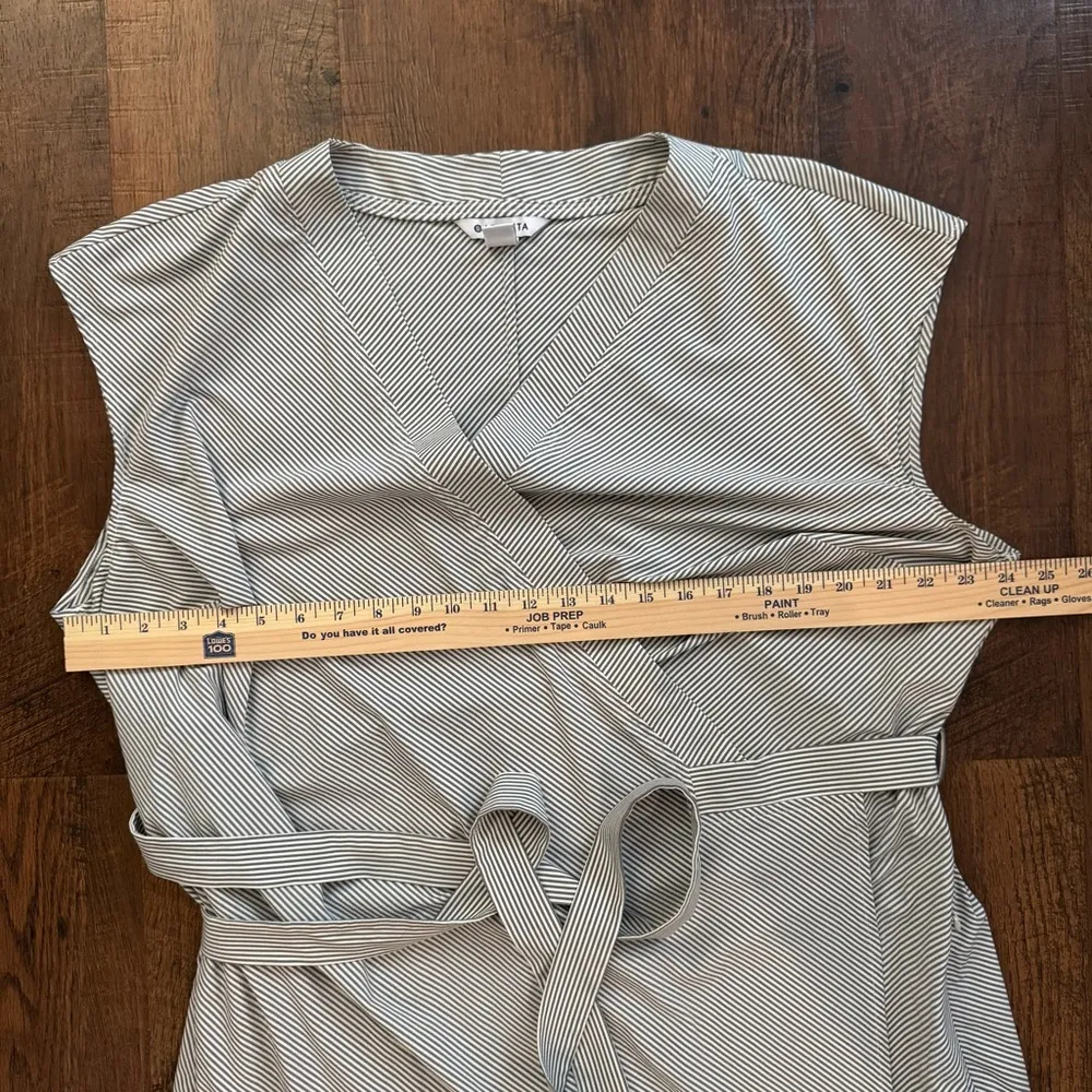ATHLETA grey/white stripe wrap dress, plus size 2X - Image 5