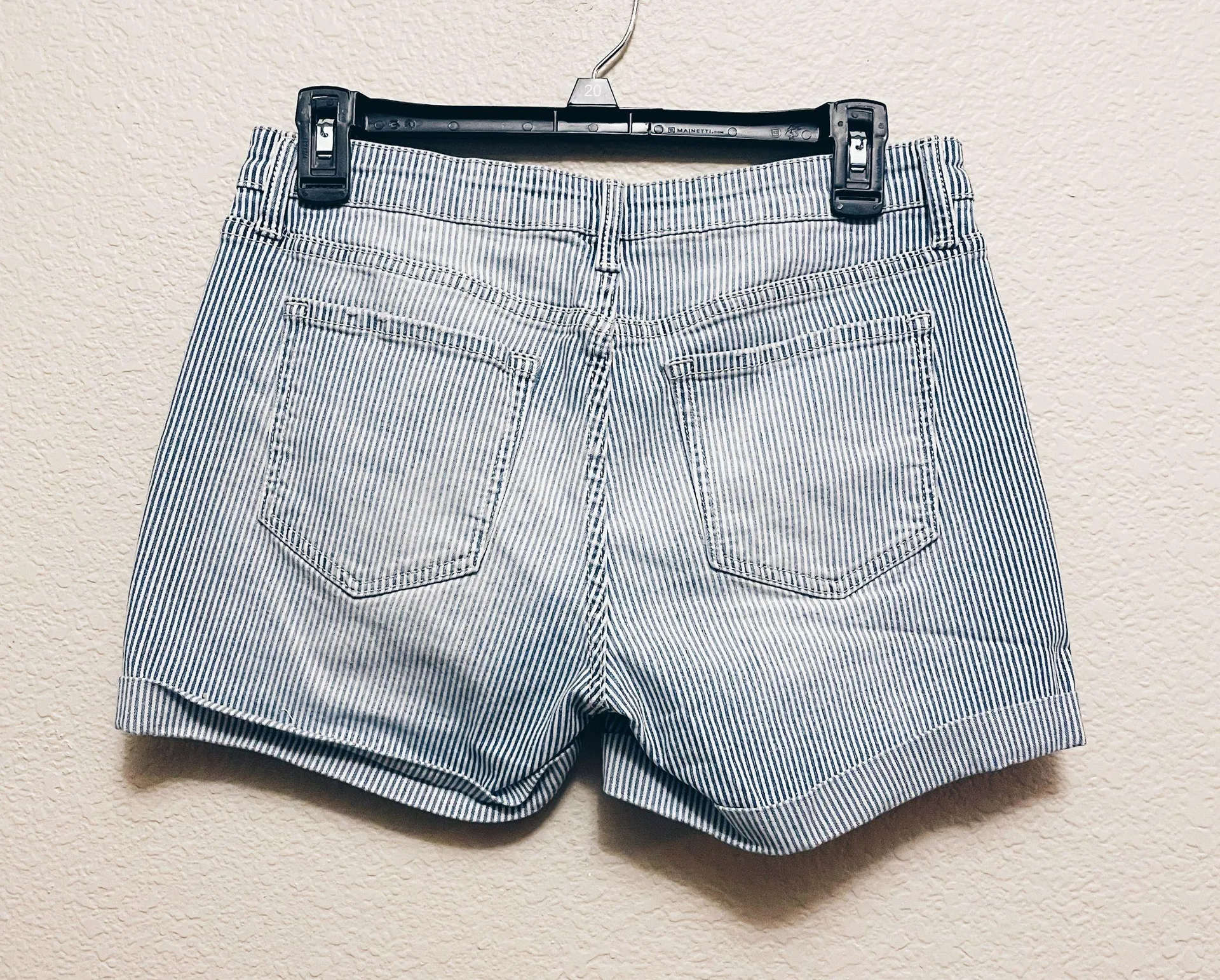 Gap sexy boyfriend Shorts - Image 5