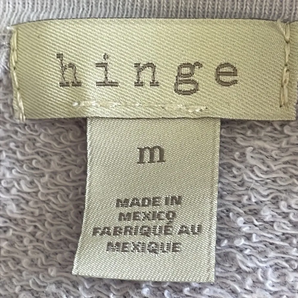 Hinge Ruffle Sweatshirt - Image 6