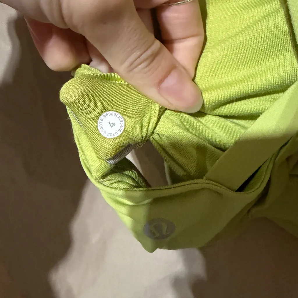 Lululemon sports bra - Image 4