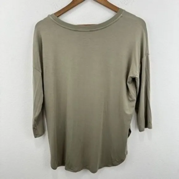 Aritzia Babaton Tunic Top Sage Green 3/4 Sleeve Round Neck Casual Relaxed Chic‎ - Image 6