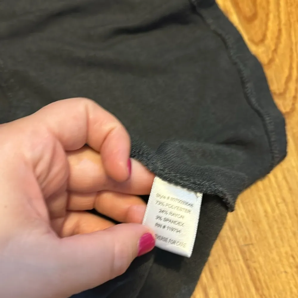 Live and Let Live Women’s Small Gray Lace Lightweight Long Sleeve Open Cardigan - Image 8