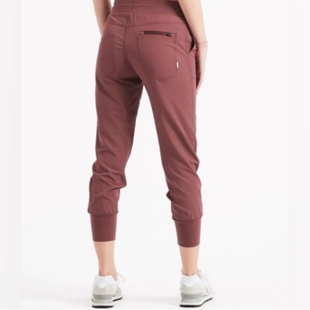 VUORI Summits Woven Jogger Pants in Fig Size L - Image 2