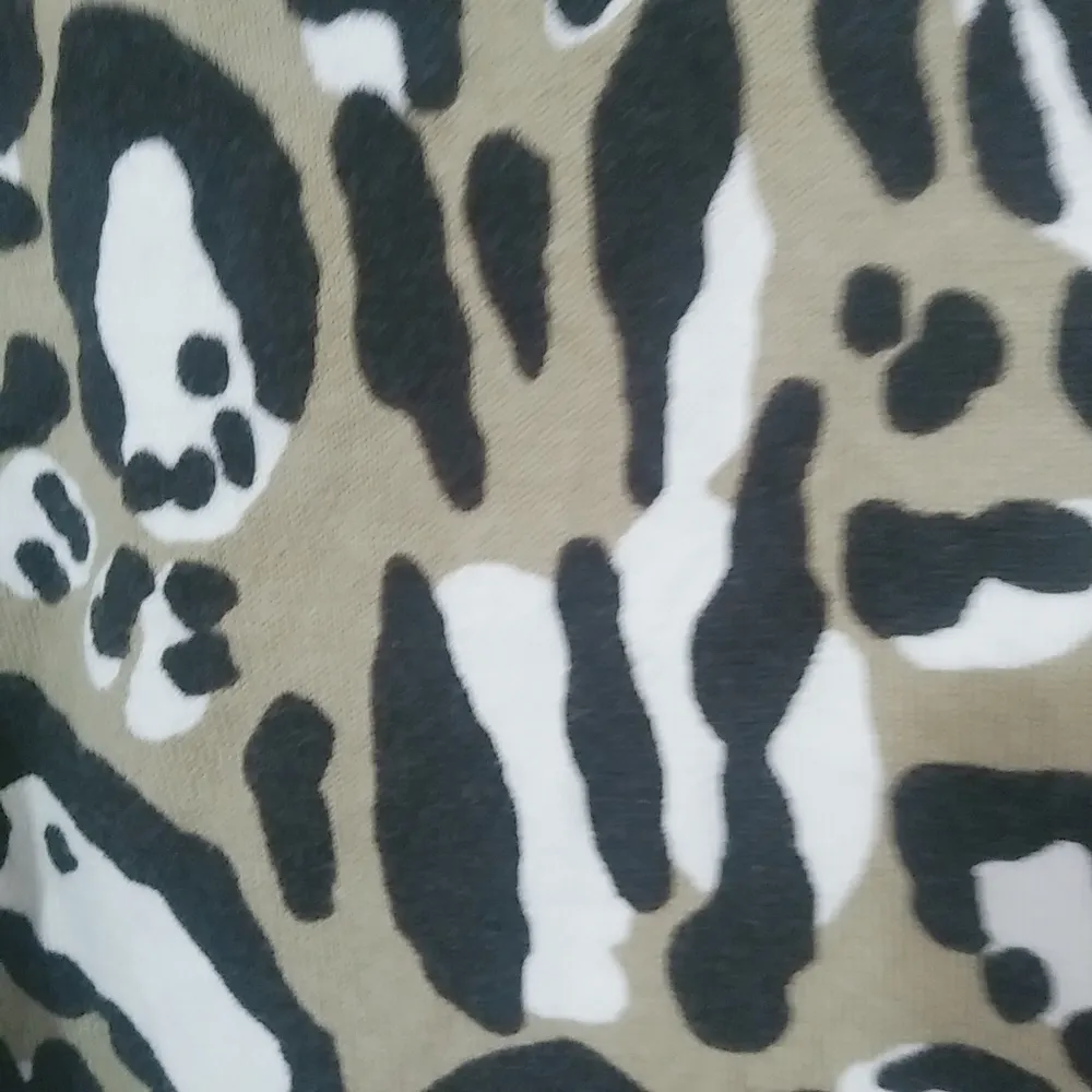 Investments II 3X Animal Print Black Tan Cardigan - Image 8