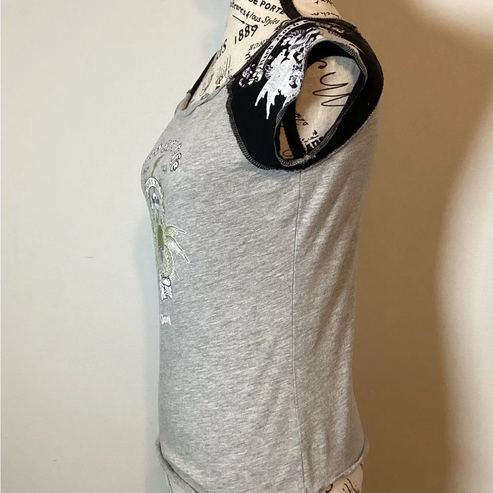 🎶 Hard Rock Cafe NEW YORK CITY Ladies Capped Sleeve Tee size MED 🎶 - Image 5