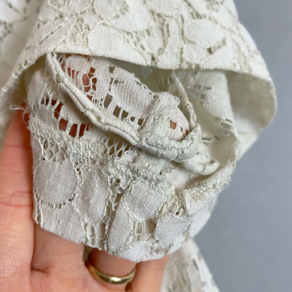 French Connection Lace‎ Top Off-White Peplum Waist Short Sleeves Size 4 Coquette - Image 7