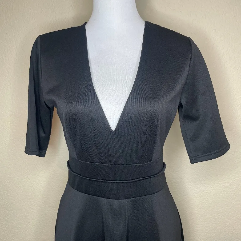 Goth Glam Black Deep V - Image 2