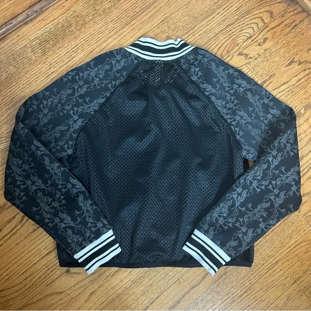 FABLETICS | Tia Bomber In Black Floral Sporty Jacket Size M - Image 11
