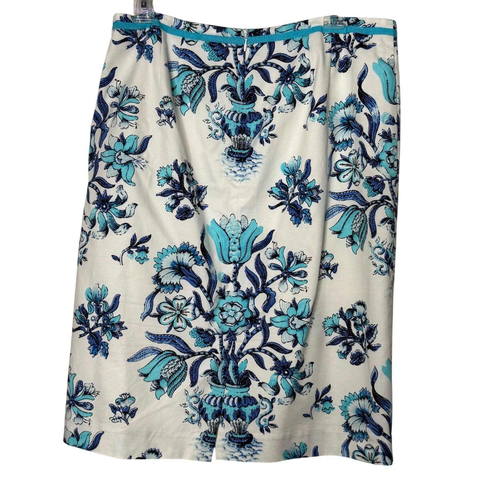 Talbots Floral Print Preppy Skirt Women Size 12  Blue White Straight Baroque - Image 4