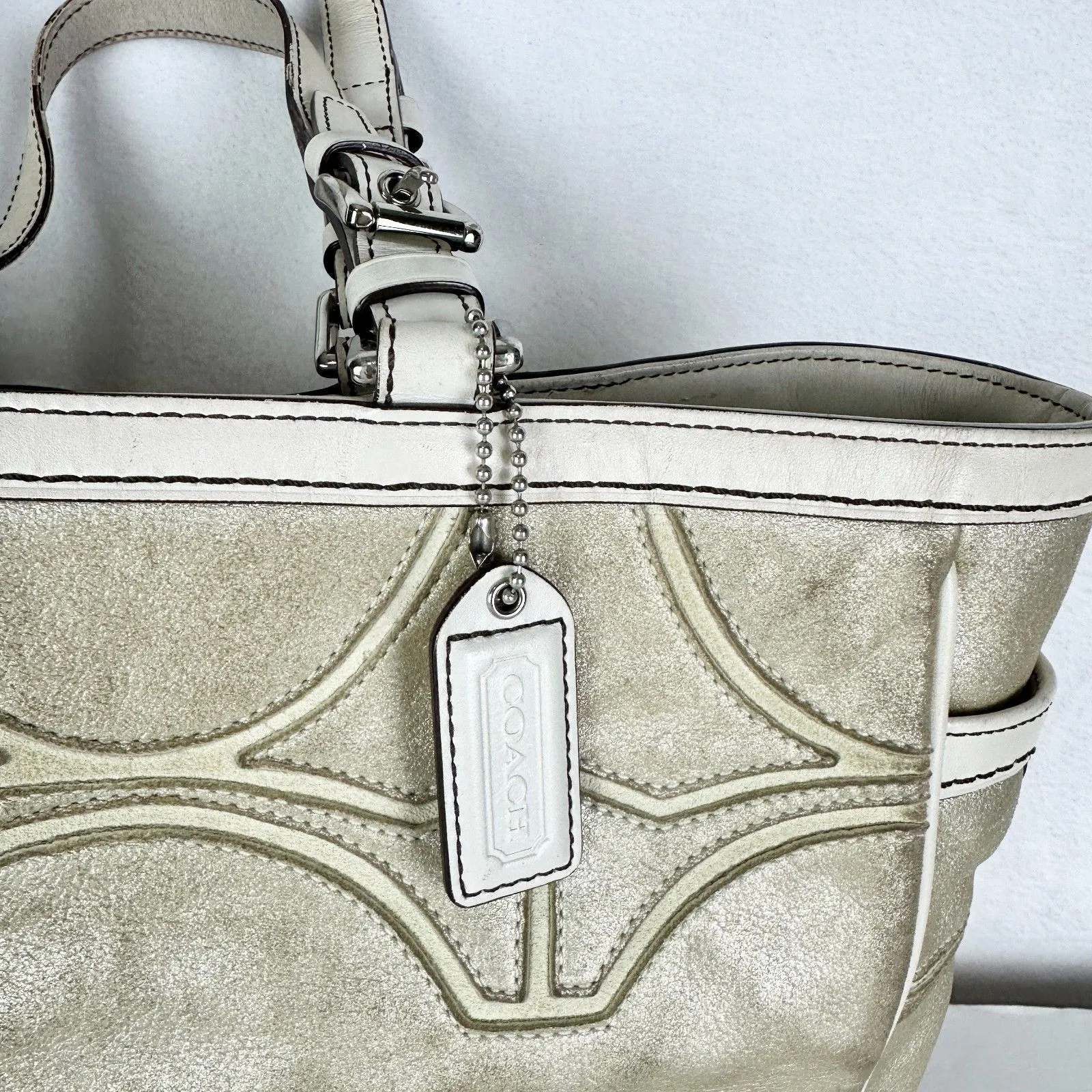 Coach Gallery Outline Metallic Leather Tote Purse Champagne Gold Signature Logo - Image 6