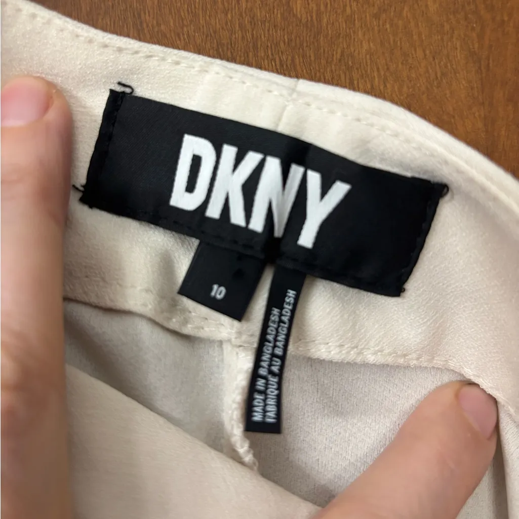 DKNY Wide Leg Crepe Trousers Eggnog color - Image 8