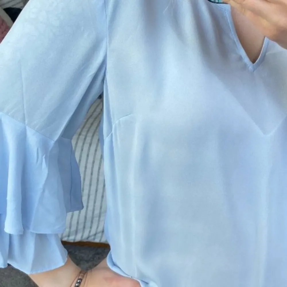 Blue Blouse - Sz M - Image 4