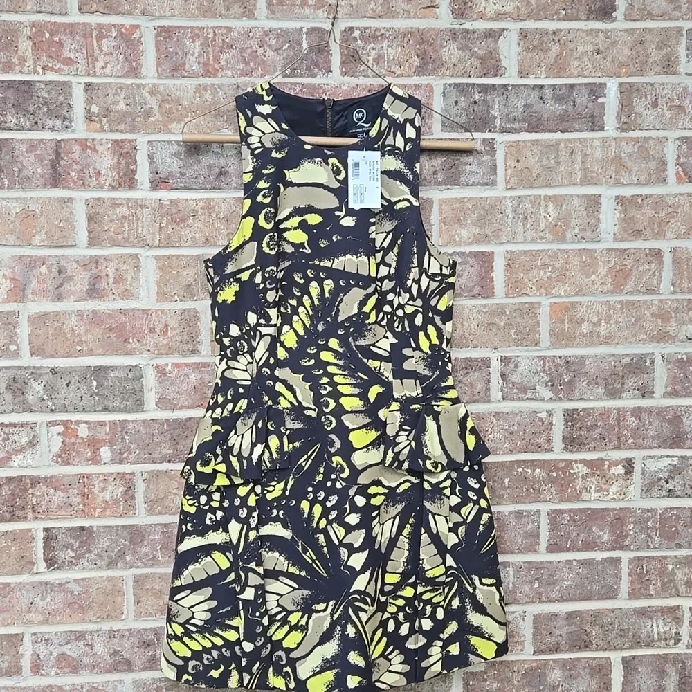 MCQ ALEXANDER MCQUEEN Size 2 Black & Lime Green Butterfly Print Peplum Dress - Image 2