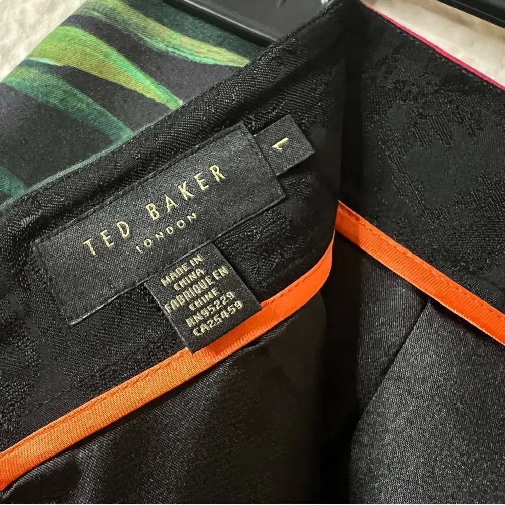 Ted Baker Tropical Toucan Pencil Skirt Size 1 - Image 9