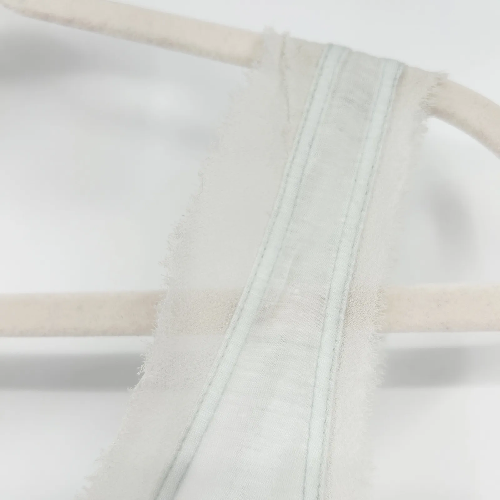 Aritzia Wilfred Little Moon Womens Silk Blend Raw Edge Lounge Tank Top Pale Blue - Image 2