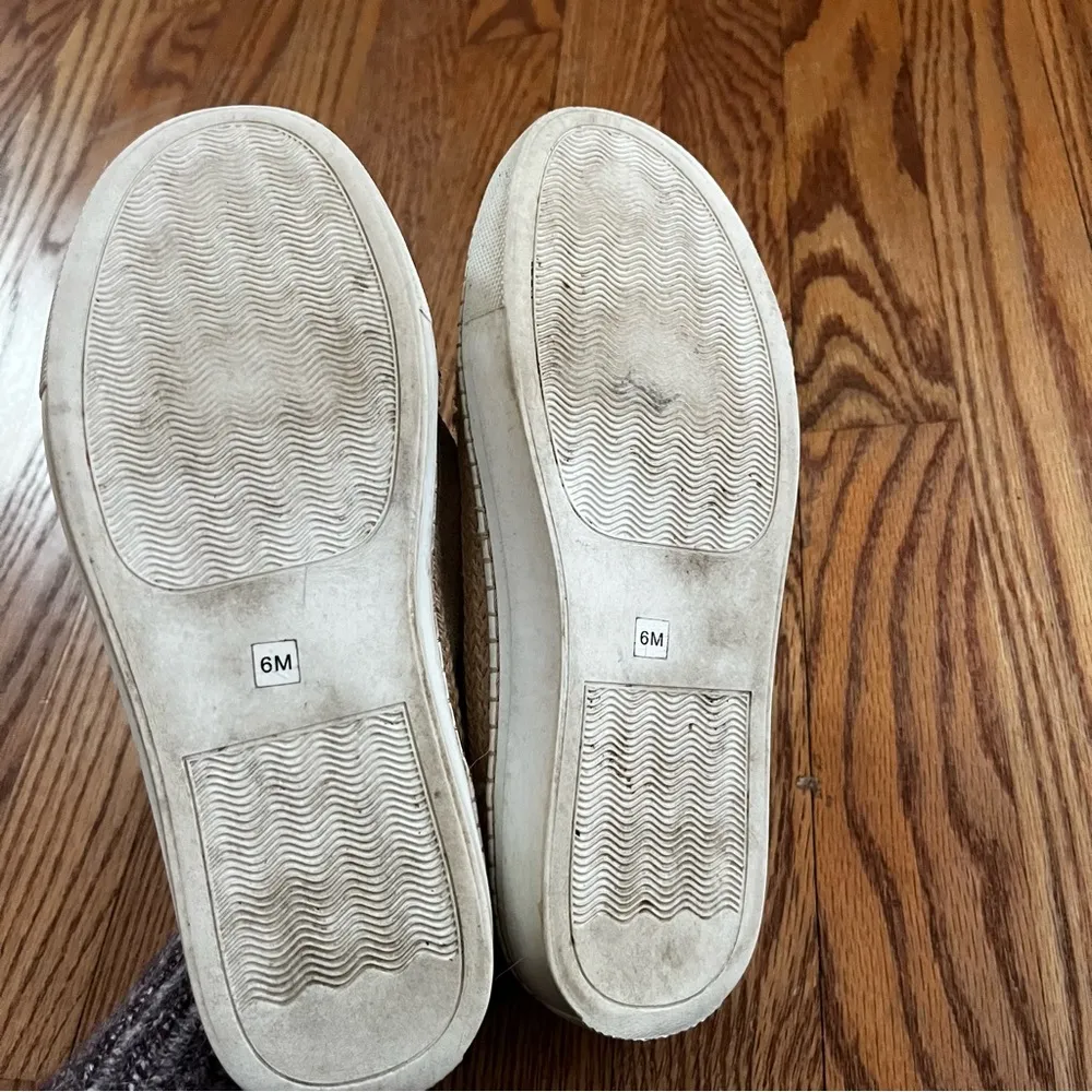 Steve Madden Dasher Comfort Slip On Shoes Womens Size 6 Natural Neural Minimal - Image 11