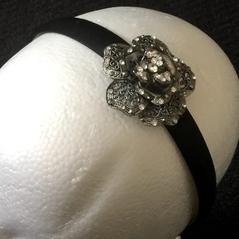 Anthropologie Black Rhinestone Flower Headband - Image 2